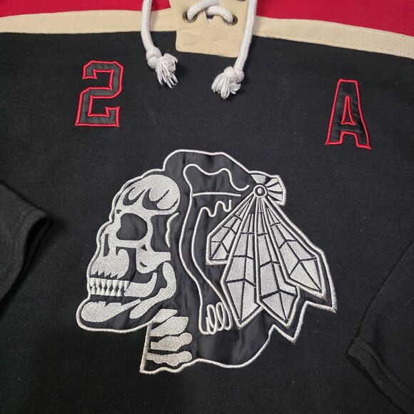 Old Time Hockey #2 Keith Chicago Blackhawks Sweatshirt Hoodie M Skeleton Skull - Picture 4 of 12